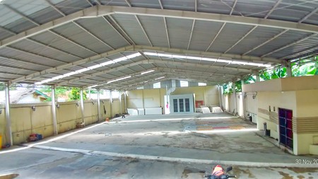 Gedung 3Lt di Jombang Bintaro akses mudah Gading Serpong BSD City