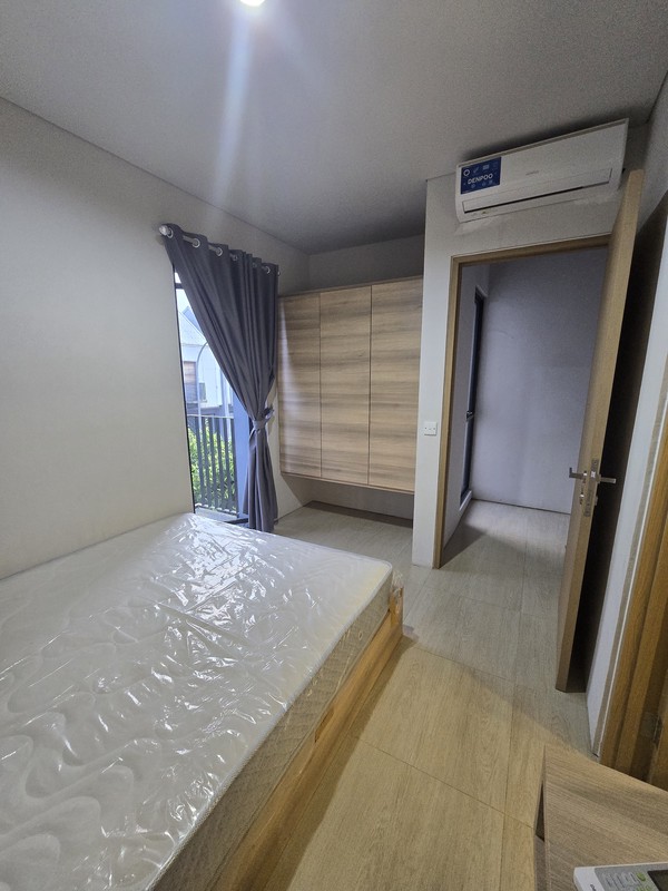 Rumah Full Furnished di BSD City. Di tengah antara BSD dan Gading Serpong