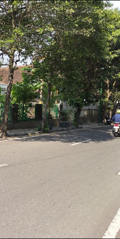 Rumah Strategis 9 Kamar tidur di Pusat Kota Yogyakarta , Cocok untuk kost atau Hunian Besar