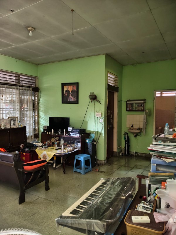 Rumah Strategis 9 Kamar tidur di Pusat Kota Yogyakarta , Cocok untuk kost atau Hunian Besar