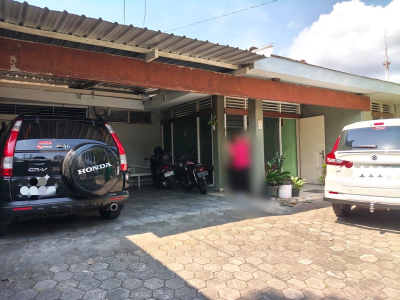 Rumah Strategis 9 Kamar tidur di Pusat Kota Yogyakarta , Cocok untuk kost atau Hunian Besar