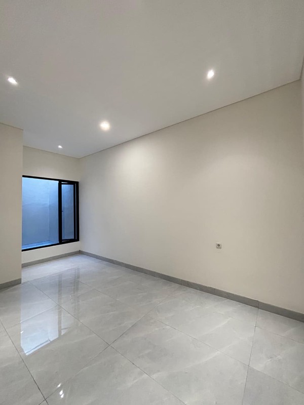 Rumah Baru Brand New Kelapa Gading
