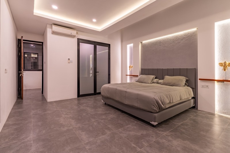 Leasehold - Contemporary Villa Perfect for Living or Investment, in Seseh, Bali