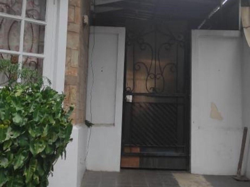 Rumah 2 Lantai Legenda Wisata Zona Columbus Cibubur