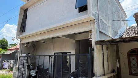 Rumah Semi Furnish 2 Lantai Siap Huni di Ngaglik, Sleman - Lokasi Strategis Dekat Pasar Gentan