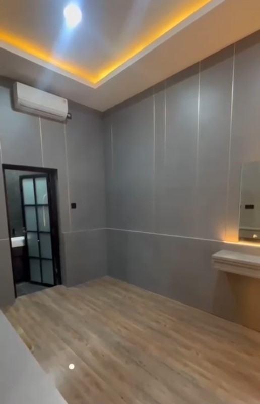 2 Milyaran Dijual Rumah Citraland Taman Puspa Raya Bonus Semi Furniture New Modern, Ac, Smart Door, Kanopy Otomatis Dekat Universitas Ciputra, Pasar Modern, Hokky Buah, Ciputra Hospital, Pakuwon Mall