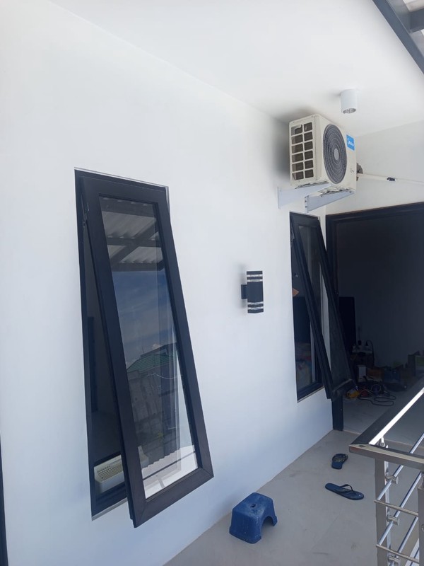 Rumah Modern 2 Lantai di Kawasan Eksklusif Dian Regency 2, Surabaya