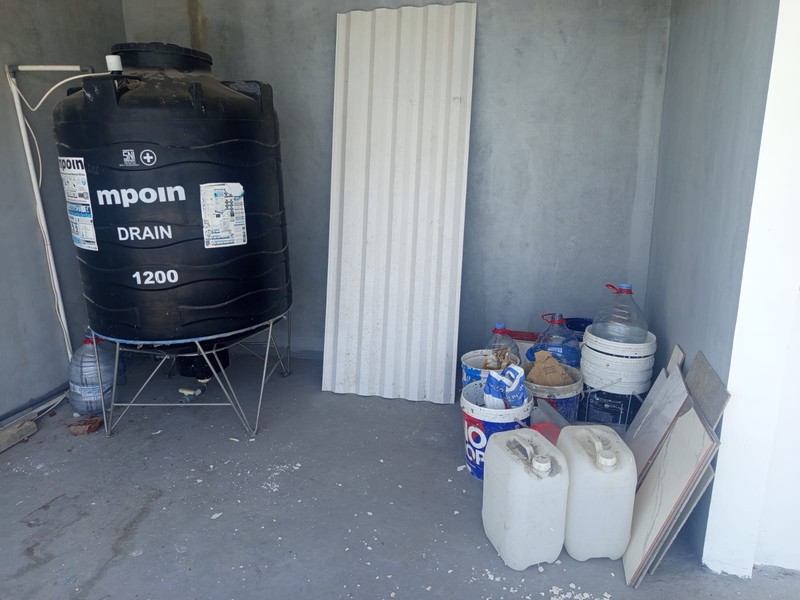 Rumah Siap Huni di Dian Regency 2 Surabaya Timur - Hadap Utara, Desain Modern