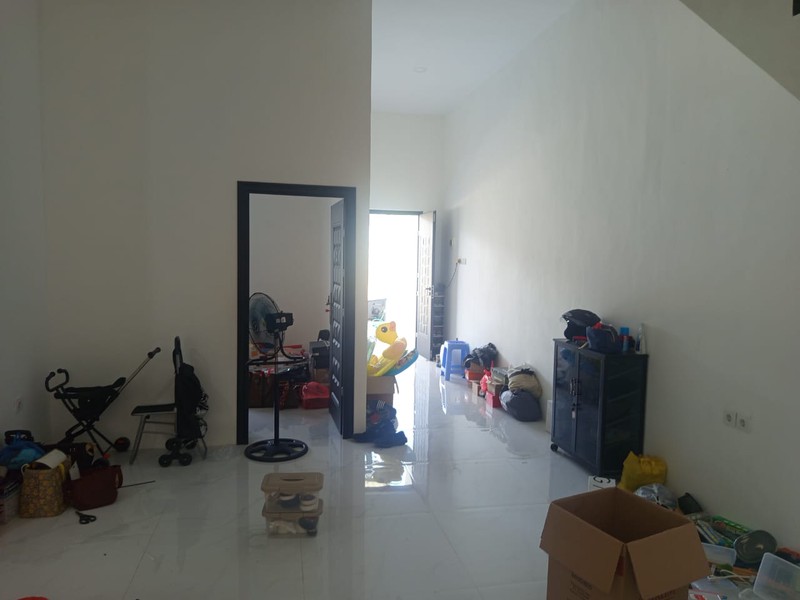 Dijual Rumah Nyaman di Sukolilo - Akses Mudah, Bebas Banjir, Harga Nego