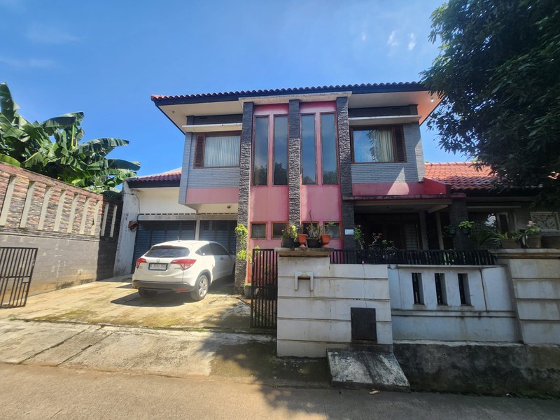 Rumah Asri & Super Strategis Rapi Terawat dan Bebas Banjir di Jatiasih Bekasi