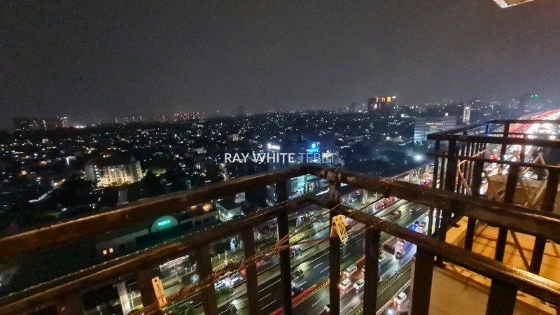Dijual Cepat! Apartemen Signature Park Tebet - Harga di Bawah Pasaran