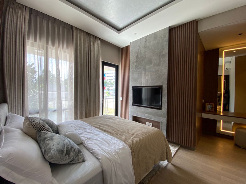 RUMAH CANTIK DI CLUSTER BARU KOTA WISATA ECOVIA CIBUBUR