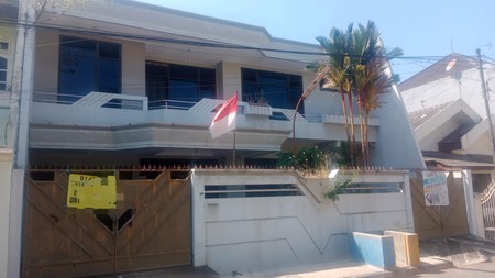 Dijual Rumah 2 lantai di Klampis Anom Semolowaru