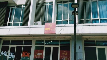Disewakan Ruko 3 lantai di Northwest Citraland Surabaya