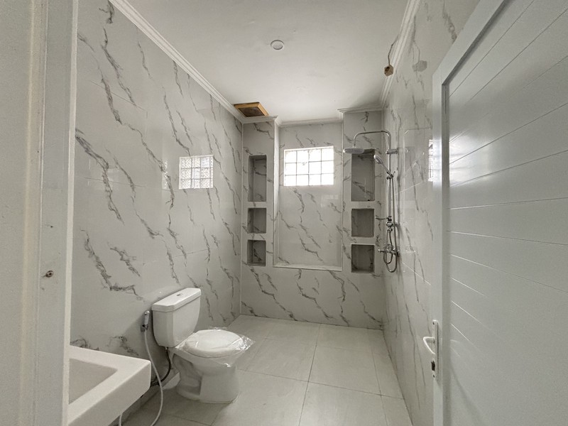 Rumah Kokoh 2 Lantai Siap Huni di Kota Wisata Cibubur