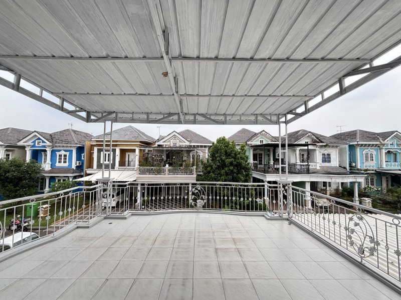 Rumah Kokoh 2 Lantai Siap Huni di Kota Wisata Cibubur