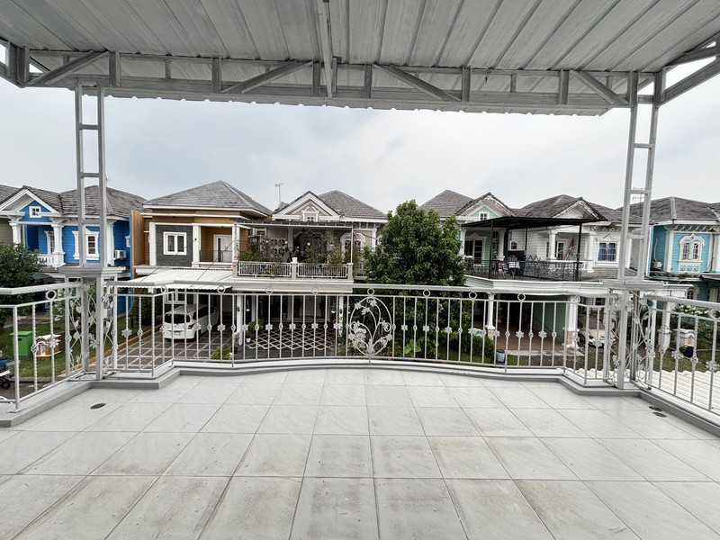 Rumah Kokoh 2 Lantai Siap Huni di Kota Wisata Cibubur