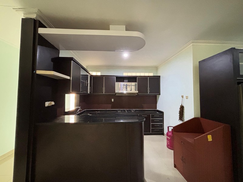 Rumah Besar posisi Hoek di Cluster Premium Kota Wisata Cibubur  