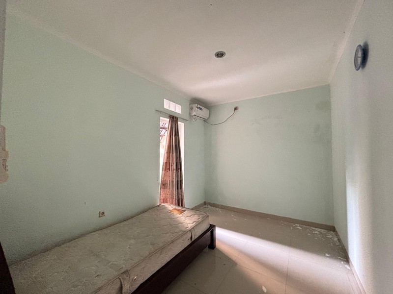 Rumah Besar posisi Hoek di Cluster Premium Kota Wisata Cibubur  