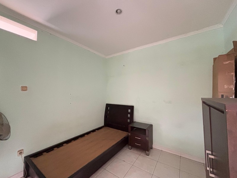 Rumah Besar posisi Hoek di Cluster Premium Kota Wisata Cibubur  