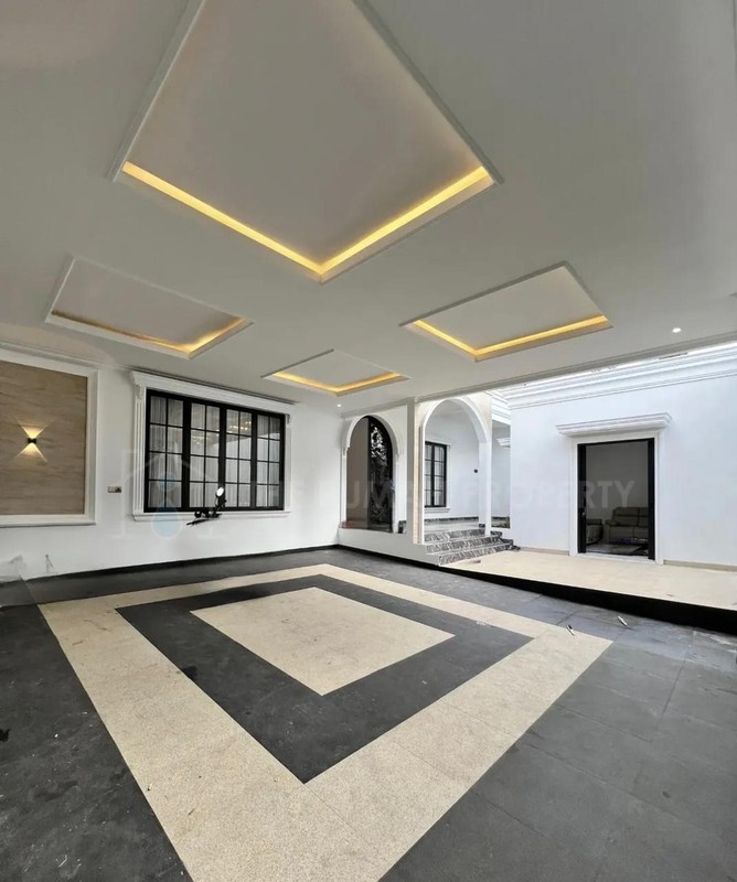 Rumah Baru Siap Huni LT 406m2 di Pondok Indah, Jakarta Selatan