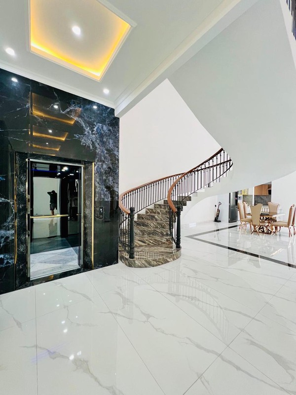 Rumah Baru Siap Huni LT 406m2 di Pondok Indah, Jakarta Selatan