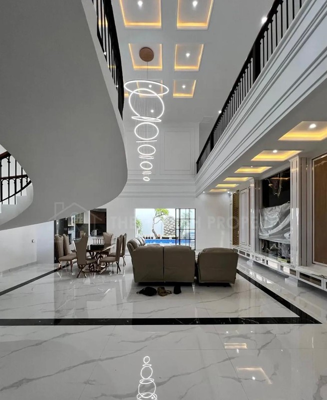 Rumah Baru Siap Huni LT 406m2 di Pondok Indah, Jakarta Selatan