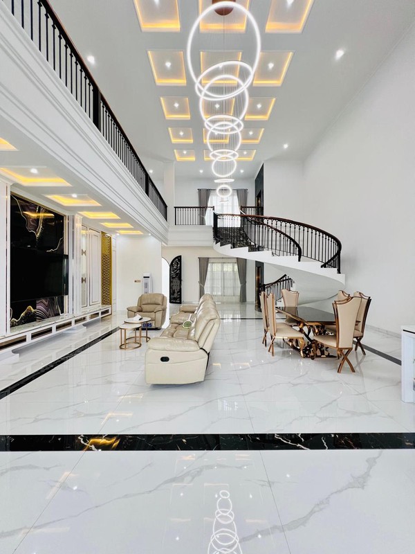 Rumah Baru Siap Huni LT 406m2 di Pondok Indah, Jakarta Selatan