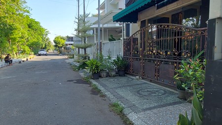 Rumah Hook 2 Lantai di Rungkut Asri Utara - Lokasi Premium Dekat UPN & Transmart