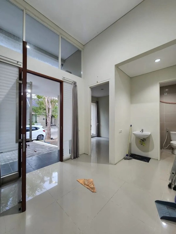 Disewakan Rumah Murah Bagus di Northwest Park Citraland Surabaya Barat - Termurah Se-Cluster!