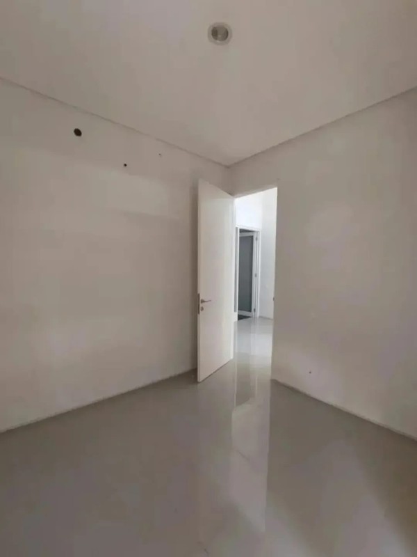 Disewakan Rumah Murah Bagus di Northwest Park Citraland Surabaya Barat - Termurah Se-Cluster!