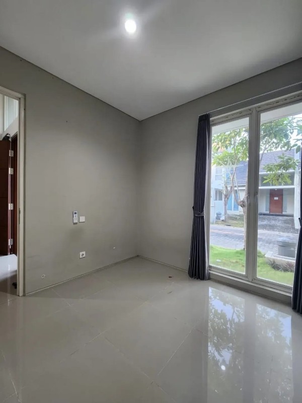 Disewakan Rumah Murah Bagus di Northwest Park Citraland Surabaya Barat - Termurah Se-Cluster!