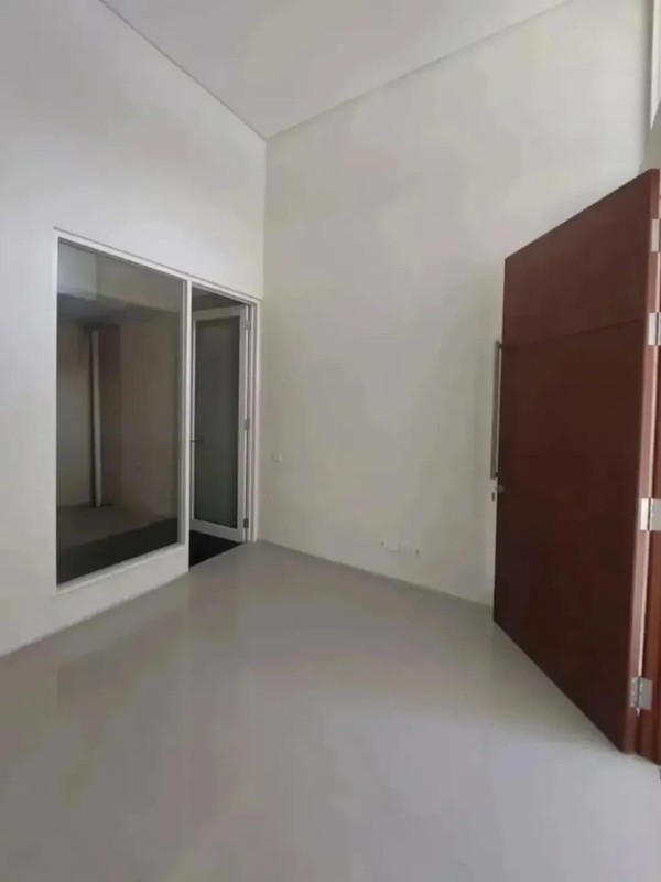 Disewakan Rumah Murah Bagus di Northwest Park Citraland Surabaya Barat - Termurah Se-Cluster!