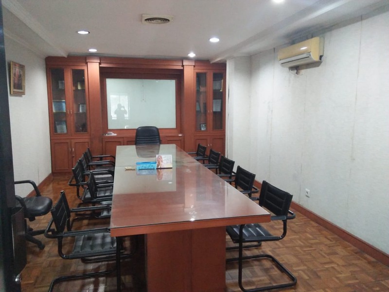 Dijual Ruang Usaha Lokasi Strategis Di Jatinegara, Jakarta Timur