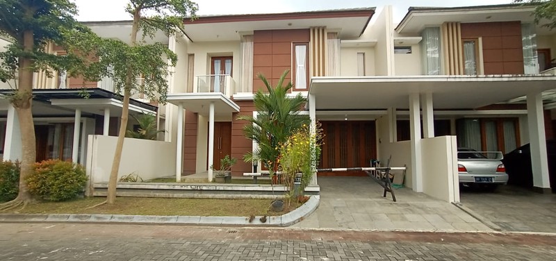 HUNIAN MEWAH DESAIN MODERN DI PERUM BALE MULIA RESIDENCE.
