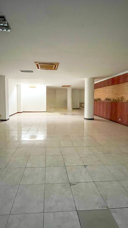 Gedung di Tanah Abang akses mudah Menteng Kemayoran Cempaka Putih