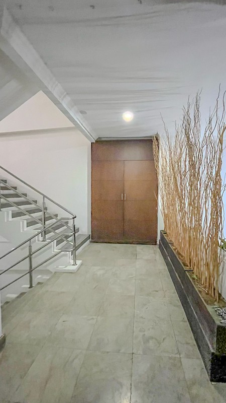 Gedung di Tanah Abang akses mudah Menteng Kemayoran Cempaka Putih