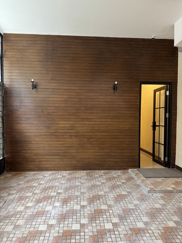 Kos Baru ROI tinggi 8-9 %/tahun, Jl Jembatan Lima Raya Jakarta Barat, 20 kamar Kos, fully furnished, income 500 juta/tahun