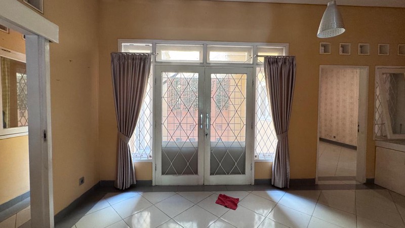 Dijual Rumah Siap Huni di Bumi Pusaka Gandul Cinere Lokasi Strategis dan Nyaman   