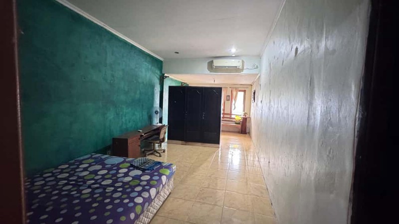 Dijual rumah kos 8 kamar di  gandaria utara jakarta selatan 