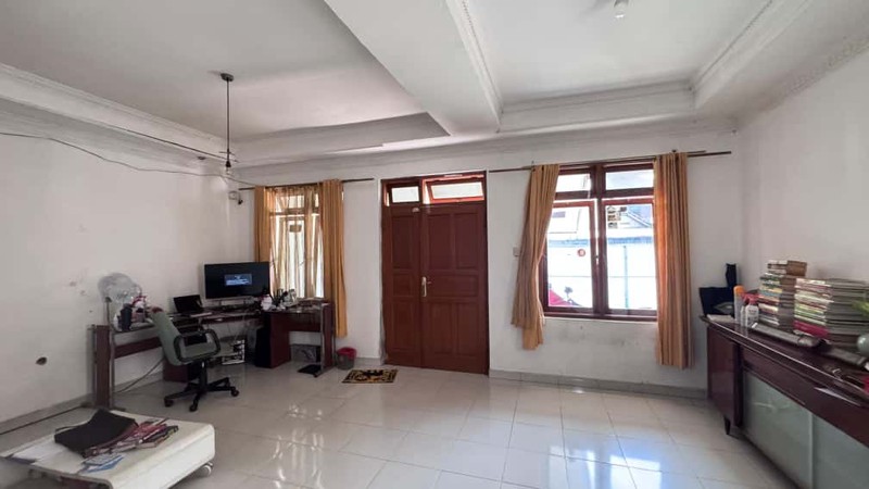 Dijual rumah kos 8 kamar di  gandaria utara jakarta selatan 