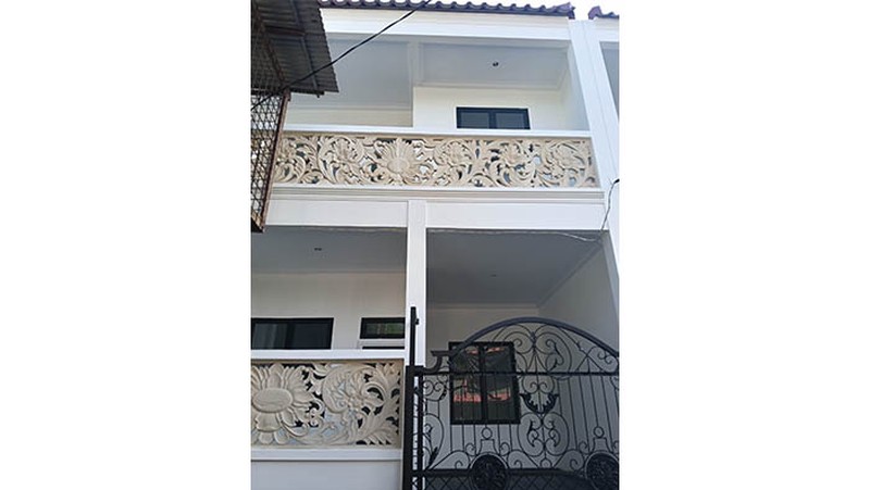 Dijual Rumah Harapan Indah, bekasi