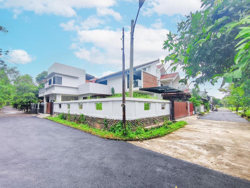 Rumah Baru Siap Huni di Komplek Bukit Cimanggu City Bogor