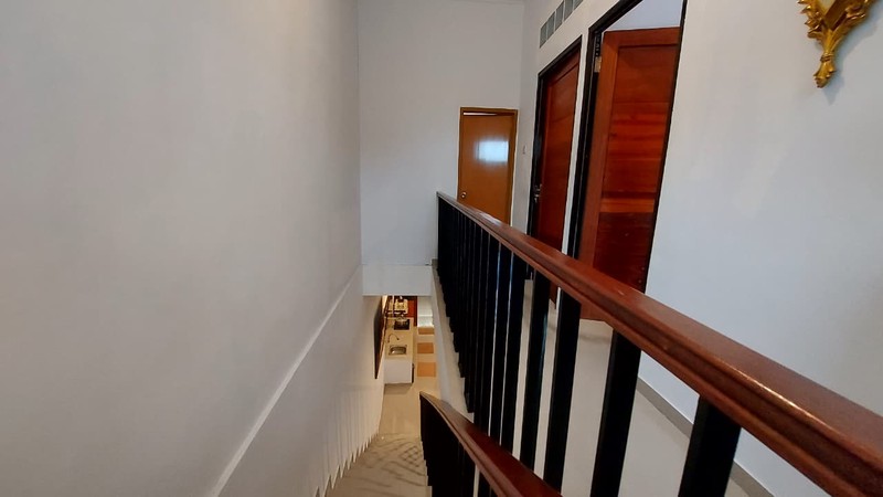 Rumah Bagus Siap Huni di Komplek Depkes Cipayung, Ciputat