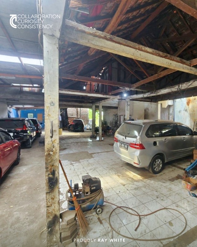 Dijual Gudang + Kantor Strategis di Raya Banyu Urip Surabaya - Lokasi Premium, Harga Di Bawah Pasar!