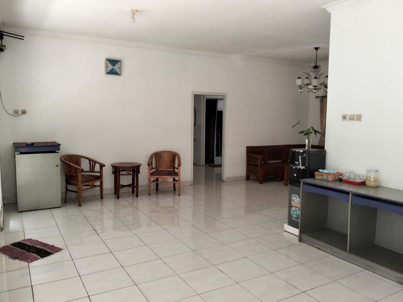 Ruko 3 Furnish Lantai Strategis Lokasi Dekat SD Kanisius Gayam 1, Pakualaman, Yogyakarta