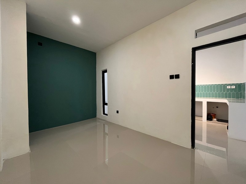Brand New Rumah Minimalis Siap Huni Dalam Komplek Strategis di Cinere