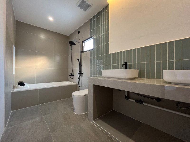 Brand New Rumah Minimalis Siap Huni Dalam Komplek Strategis di Cinere