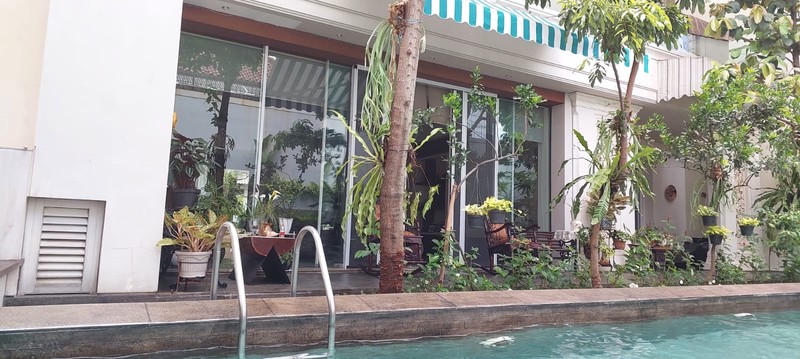 VERY LUXURY HOUSE AT KEBAYORAN BARU AREA