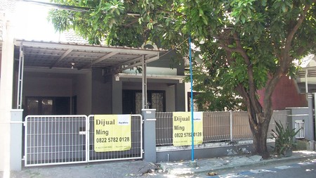 Rumah di Citra Alamanda Tropodo Sidoarjo, Bagus + Terawat, Row Jalan Lebar, Siap Huni - MG -